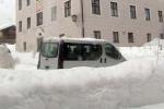 Сильний сніг в  Киргизстані, зливи в Бразилії, торнадо в США